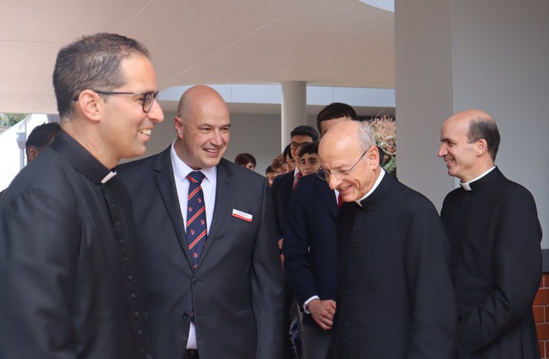 Monsignor Fernando Ocariz, Prelate of Opus Dei, visits the school